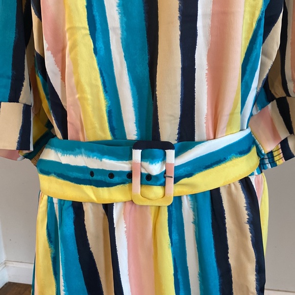 NEW Lane Bryant 28 beautiful blouse with belt - Picture 4 of 9